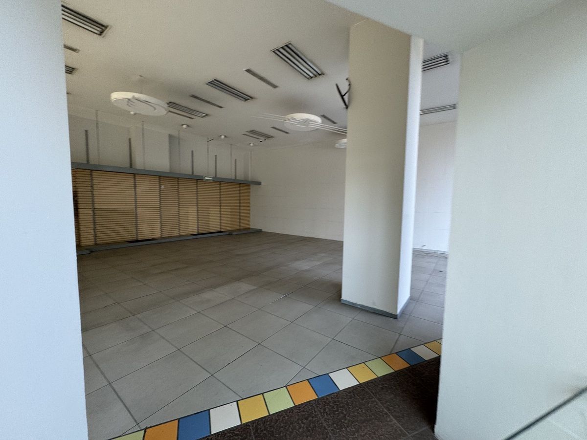 Comercio en renta · Hacienda de las Palmas, Huixquilucan, Estado de México