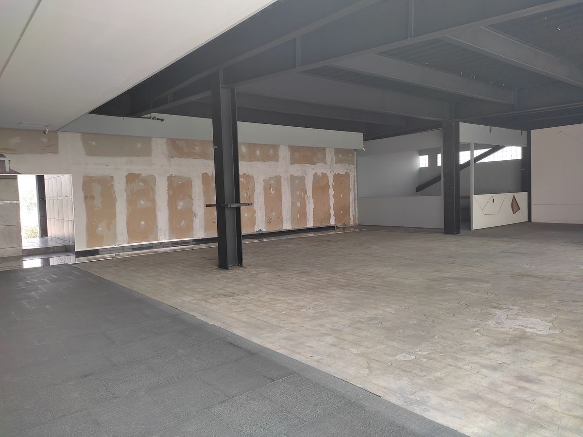 Comercio en renta · Hacienda de Echegaray, Naucalpan de Juárez, Estado de México