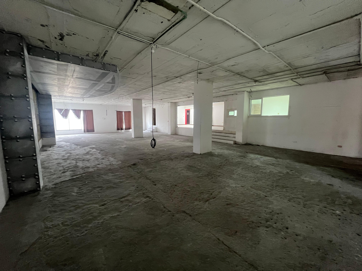 Comercio en renta · Colinas de San Jerónimo, Monterrey, Nuevo León