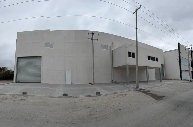 Bodega en renta · Santa Rosa, Apodaca, Nuevo León