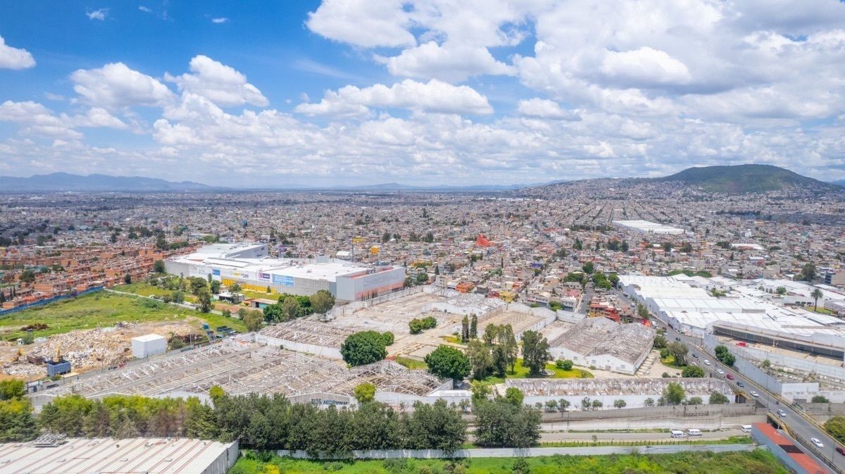Nave industrial en renta · Valle de los Pinos, La Paz, Estado de México