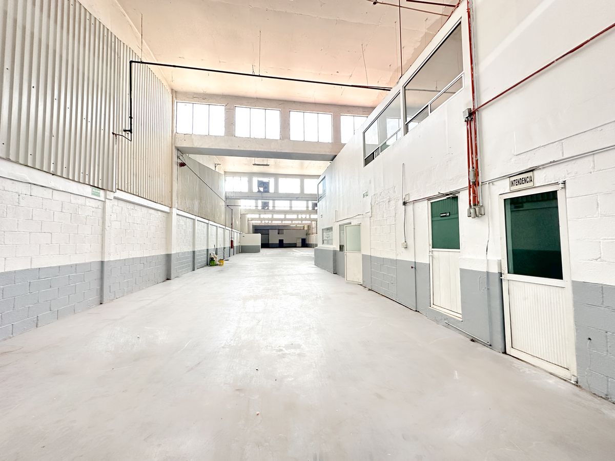 Nave industrial en renta · Barrientos Gustavo Baz, Tlalnepantla de Baz, Estado de México