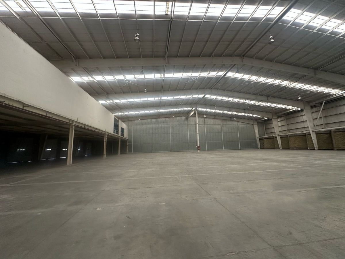 Nave industrial en renta · Santa Cecilia, Tlalnepantla de Baz, Estado de México