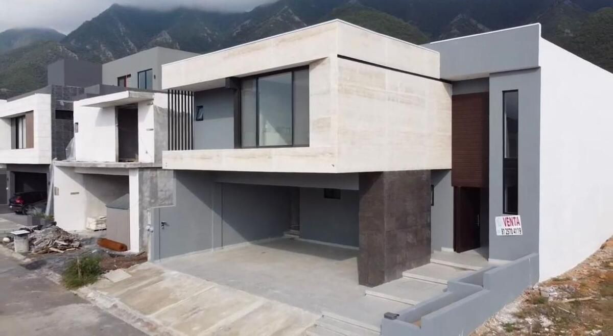 Casa en venta · Bosques de las Misiones Sector Encino, Santiago, Nuevo León