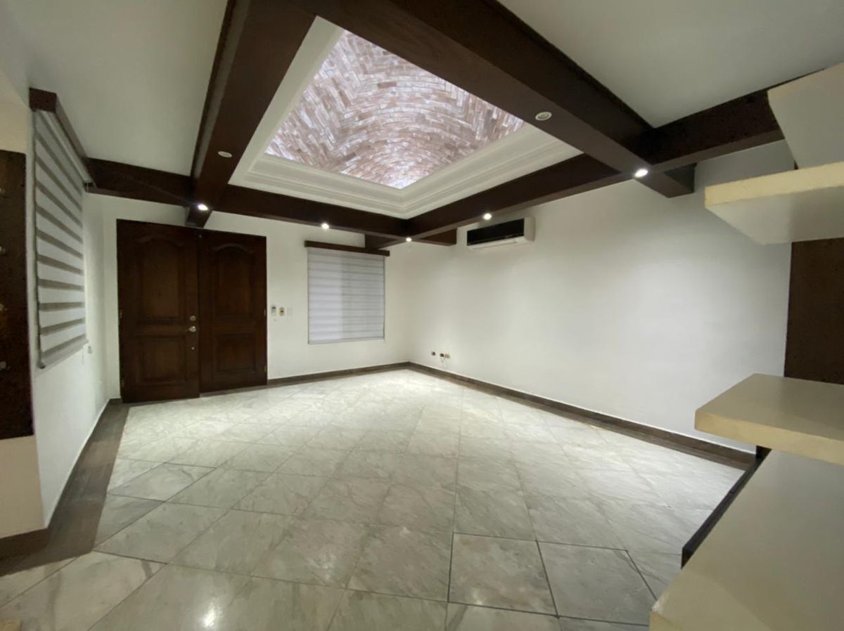 Casa en venta · Arroyo Seco, Monterrey, Nuevo León