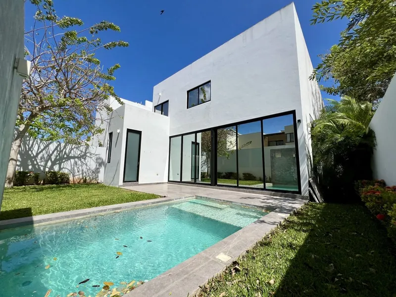 Casa en venta · Cholul, Mérida, Yucatán Casa en venta · Cholul, Mérida, Yucatán