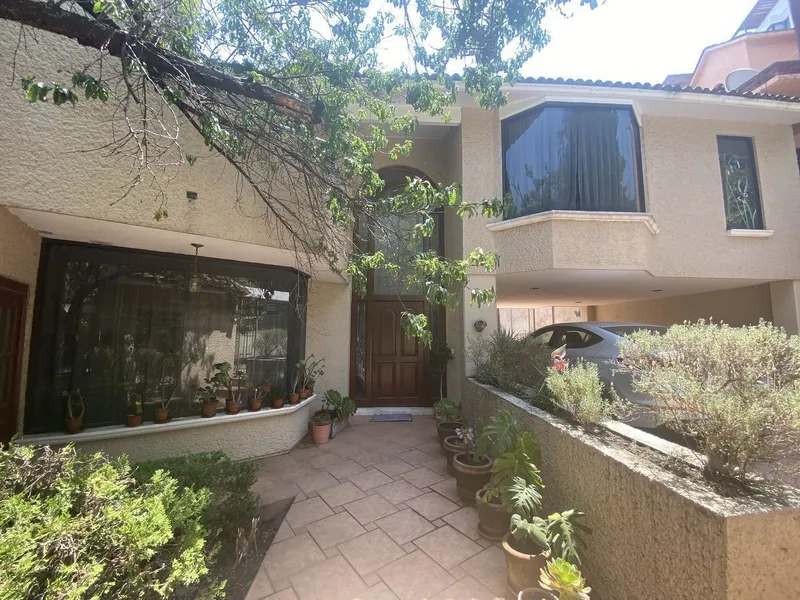 Casa en venta · Bosques de la Herradura, Huixquilucan, Estado de México Casa en venta · Bosques de la Herradura, Huixquilucan, Estado de México