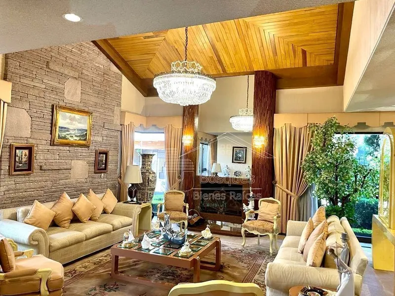 Casa en venta · Bosques de las Lomas, Cuajimalpa de Morelos, Ciudad de México