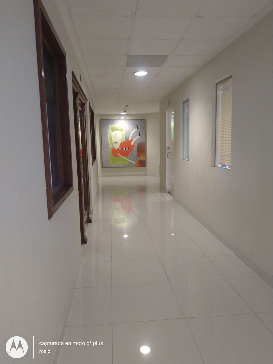 Oficina en venta · Santa María, Monterrey, Nuevo León