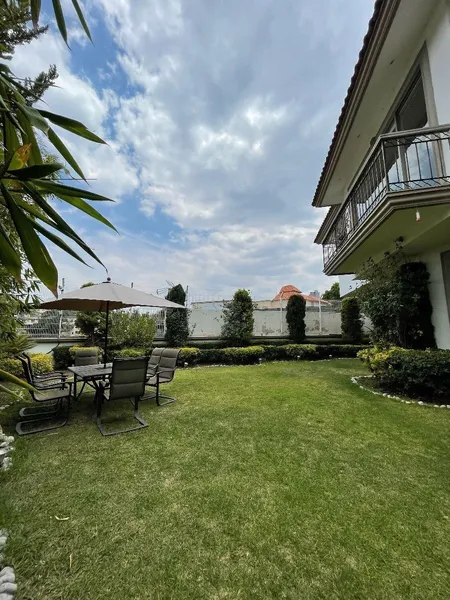 Casa en venta · Bosques de las Lomas, Cuajimalpa de Morelos, Ciudad de México
