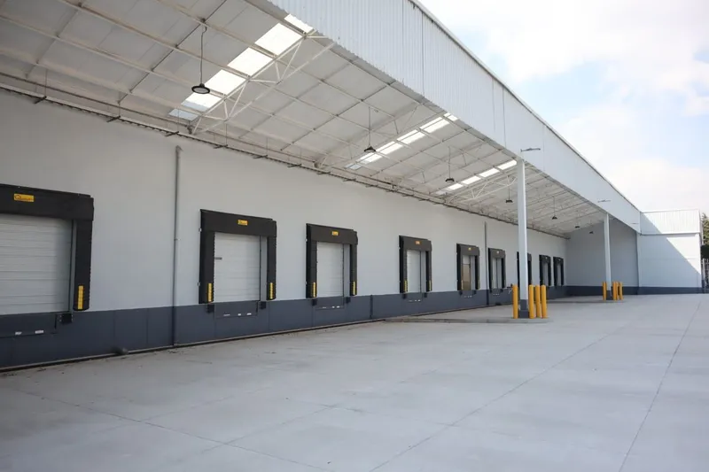 Nave industrial en renta · Del Valle, San Pedro Garza García, Nuevo León